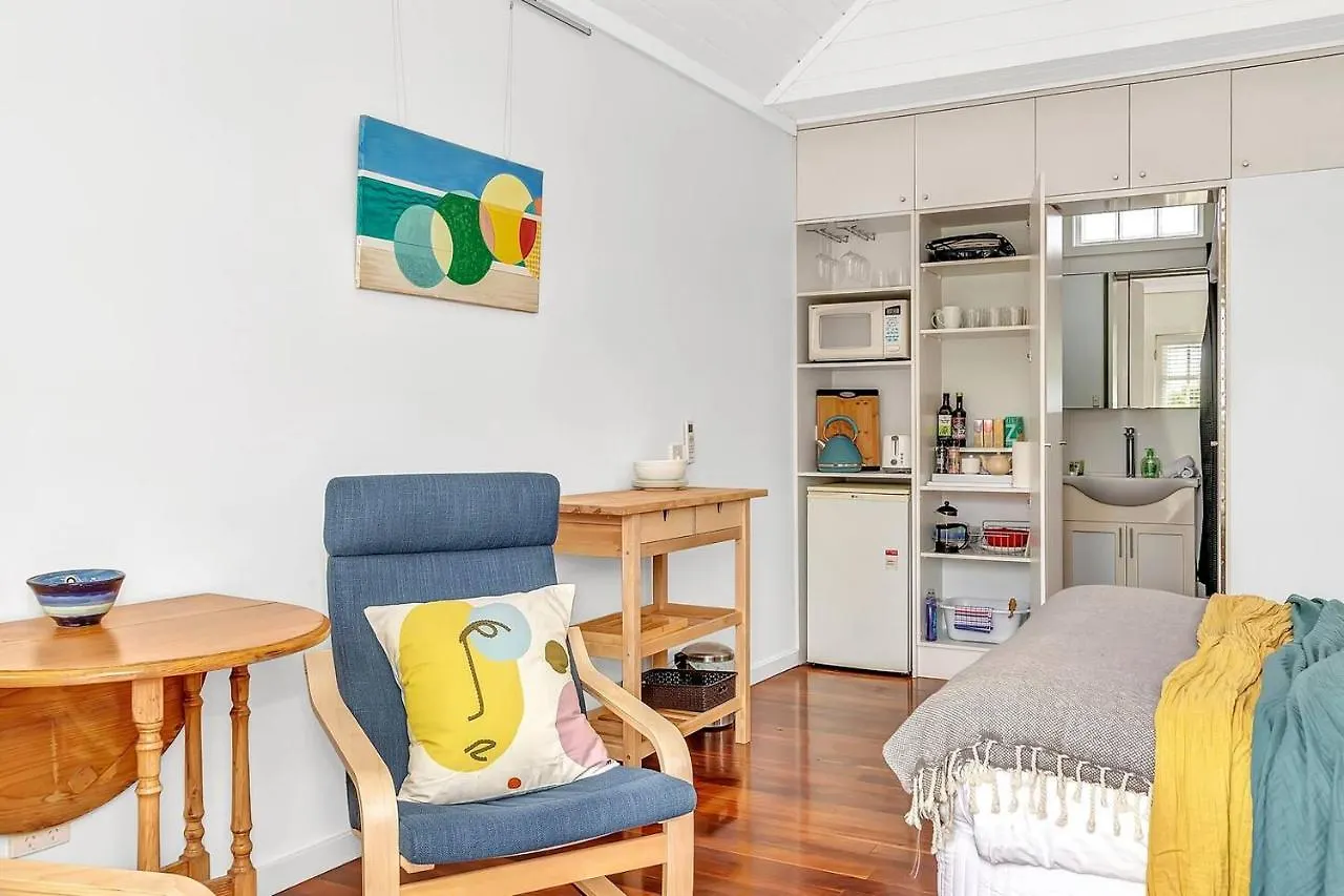 The Seaside Loft - A Breezy Beachside Lifestyle Adelaide 0*,  Australia