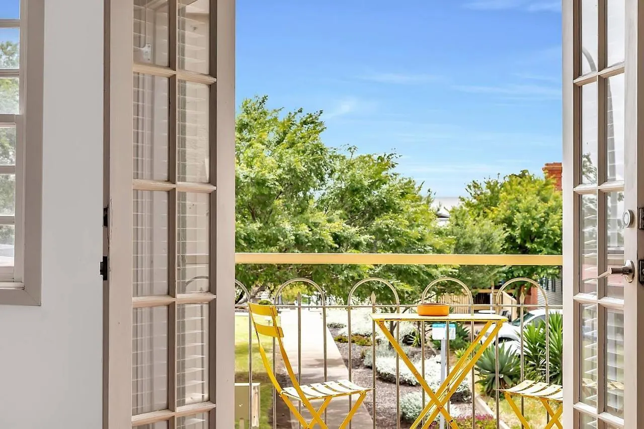 Apartment The Seaside Loft - A Breezy Beachside Lifestyle Adelaide
